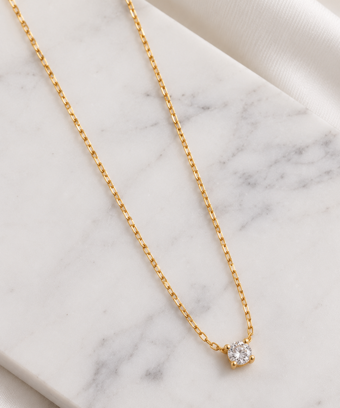 Estella Necklace - Gold