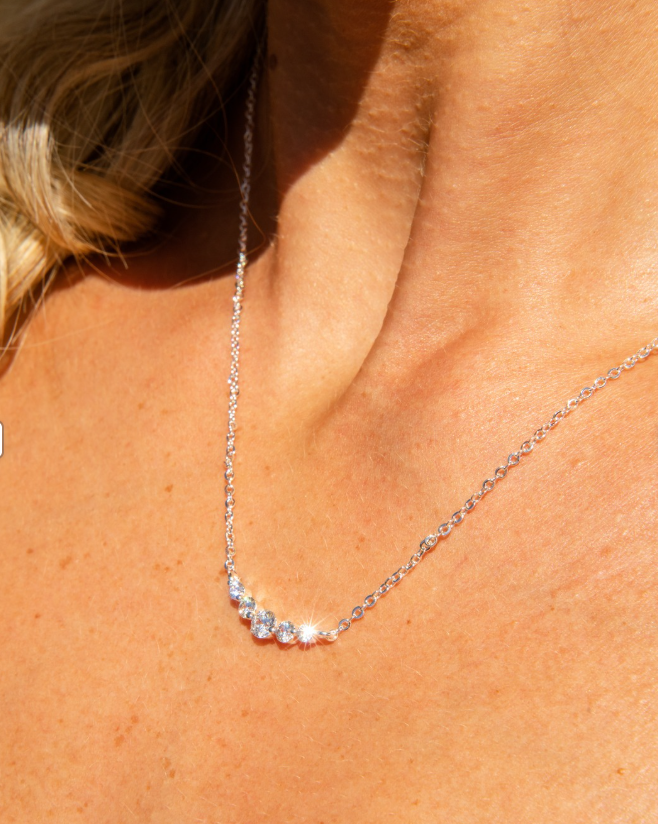 Emilia Necklace - Silver.