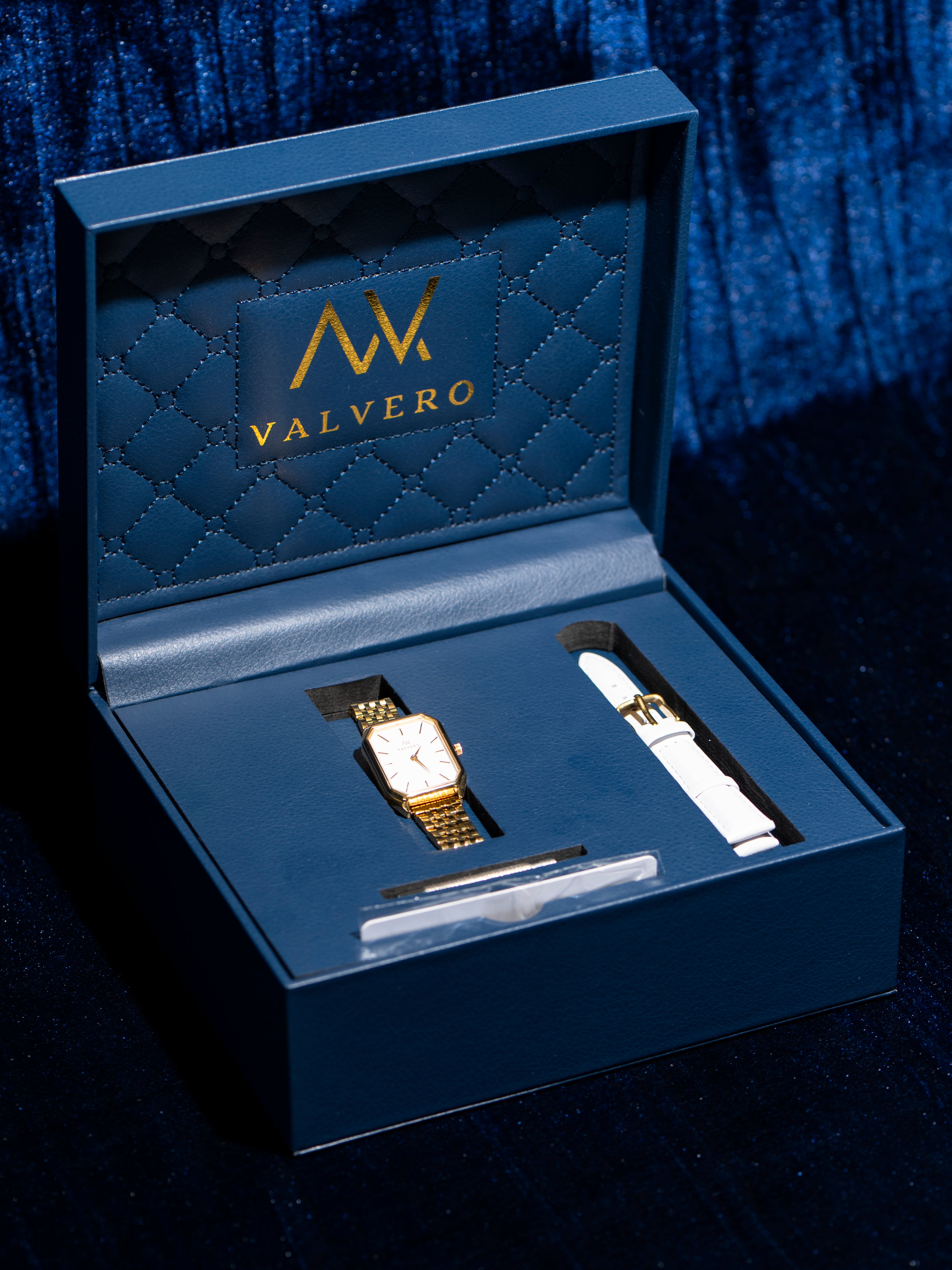 Signature Set ~ Elliana Luxe Gold Ivory Watch & Luxe Gold Velora Bangle