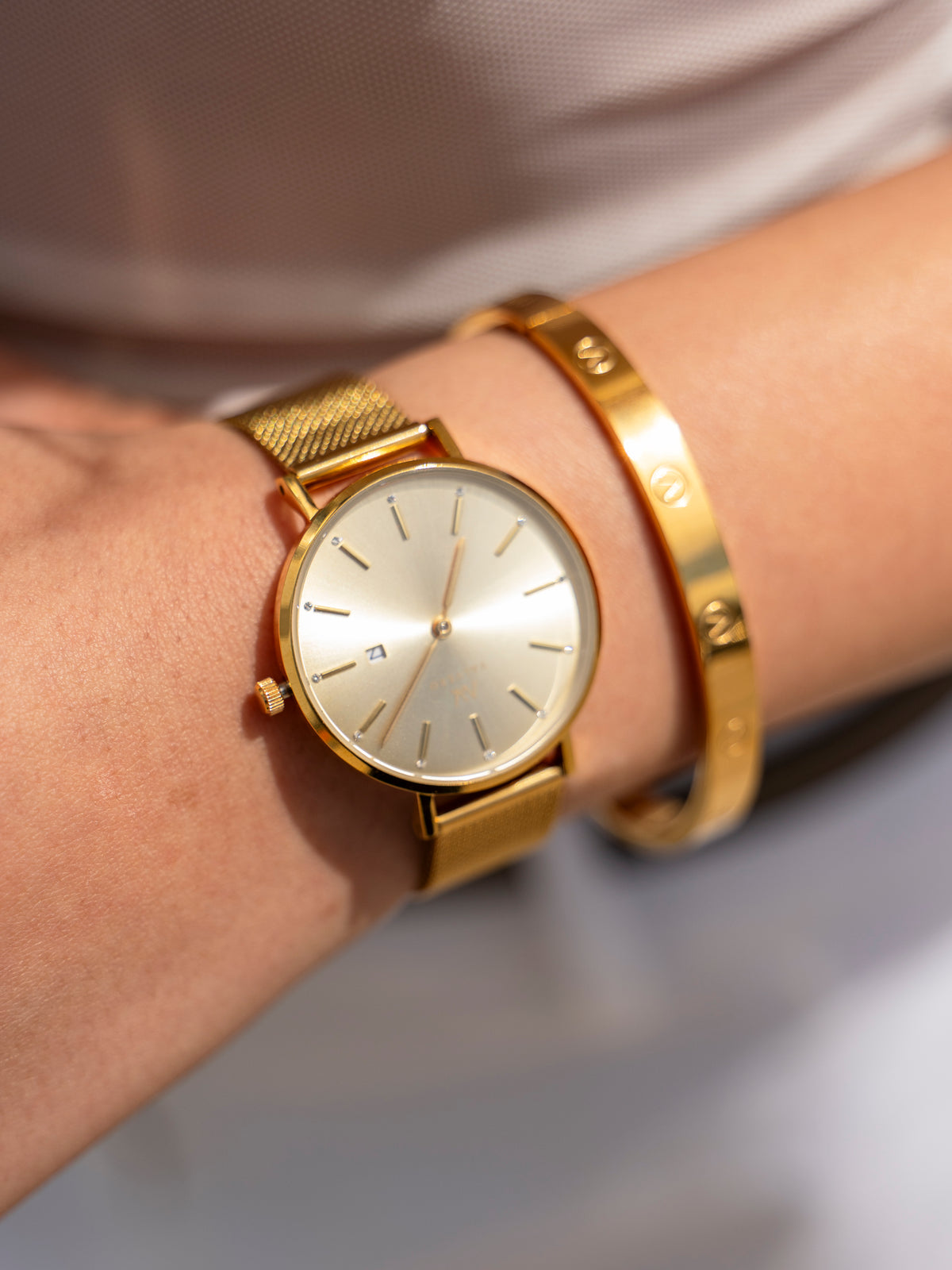 Signature Set ~ Amara Luxe Gold Petite Watch & Luxe Gold Velora Bangle